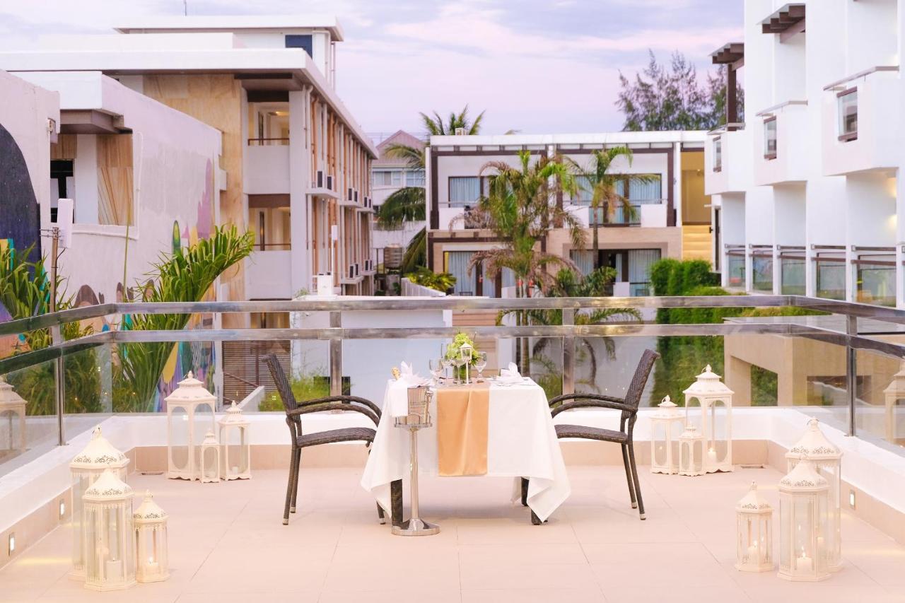 Отель The District Boracay Balabag  Экстерьер фото