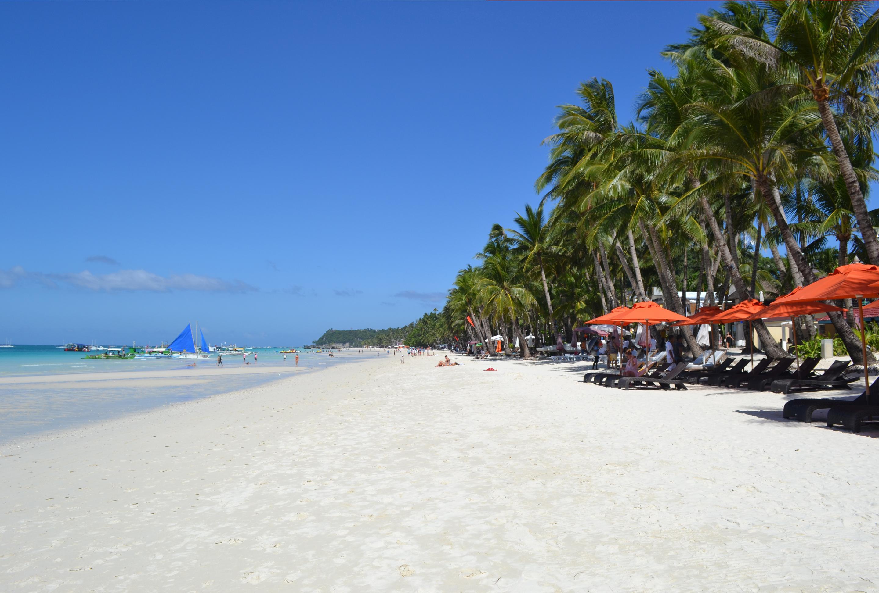 Отель The District Boracay Balabag  Экстерьер фото